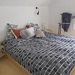 Holiday home Pod Cervenym Kamenom Male Karpaty *