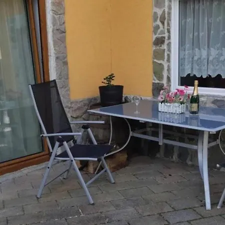 Pod Cervenym Kamenom Male Karpaty Pila (Pezinok)