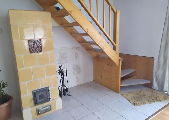 Pod Cervenym Kamenom Male Karpaty